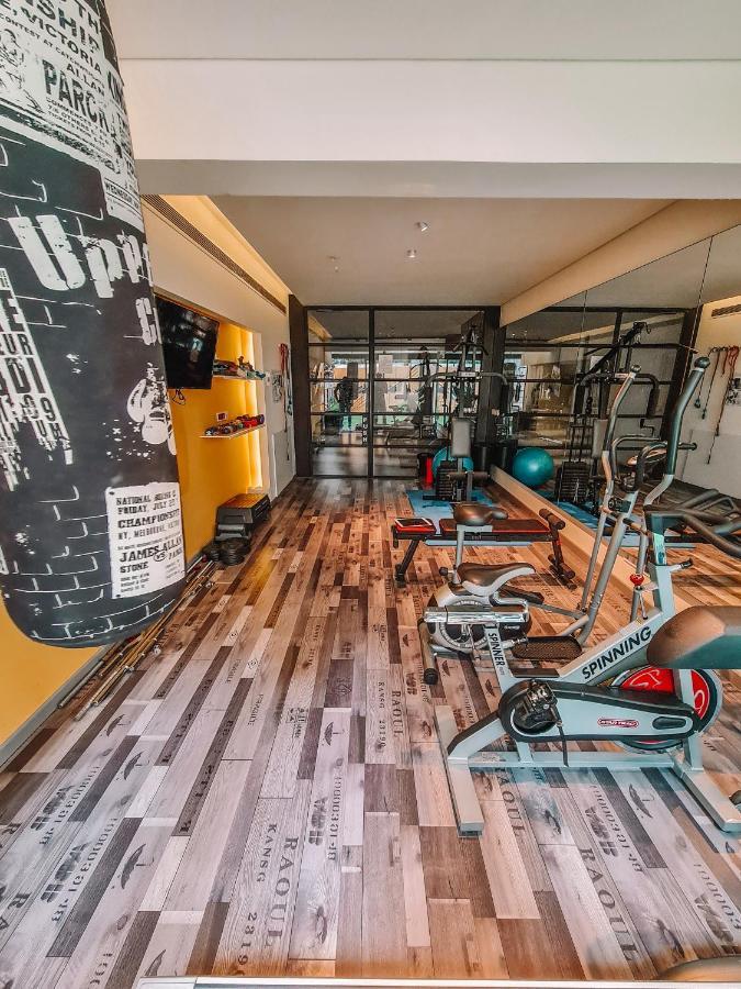 Three O Nine Hotel 4*